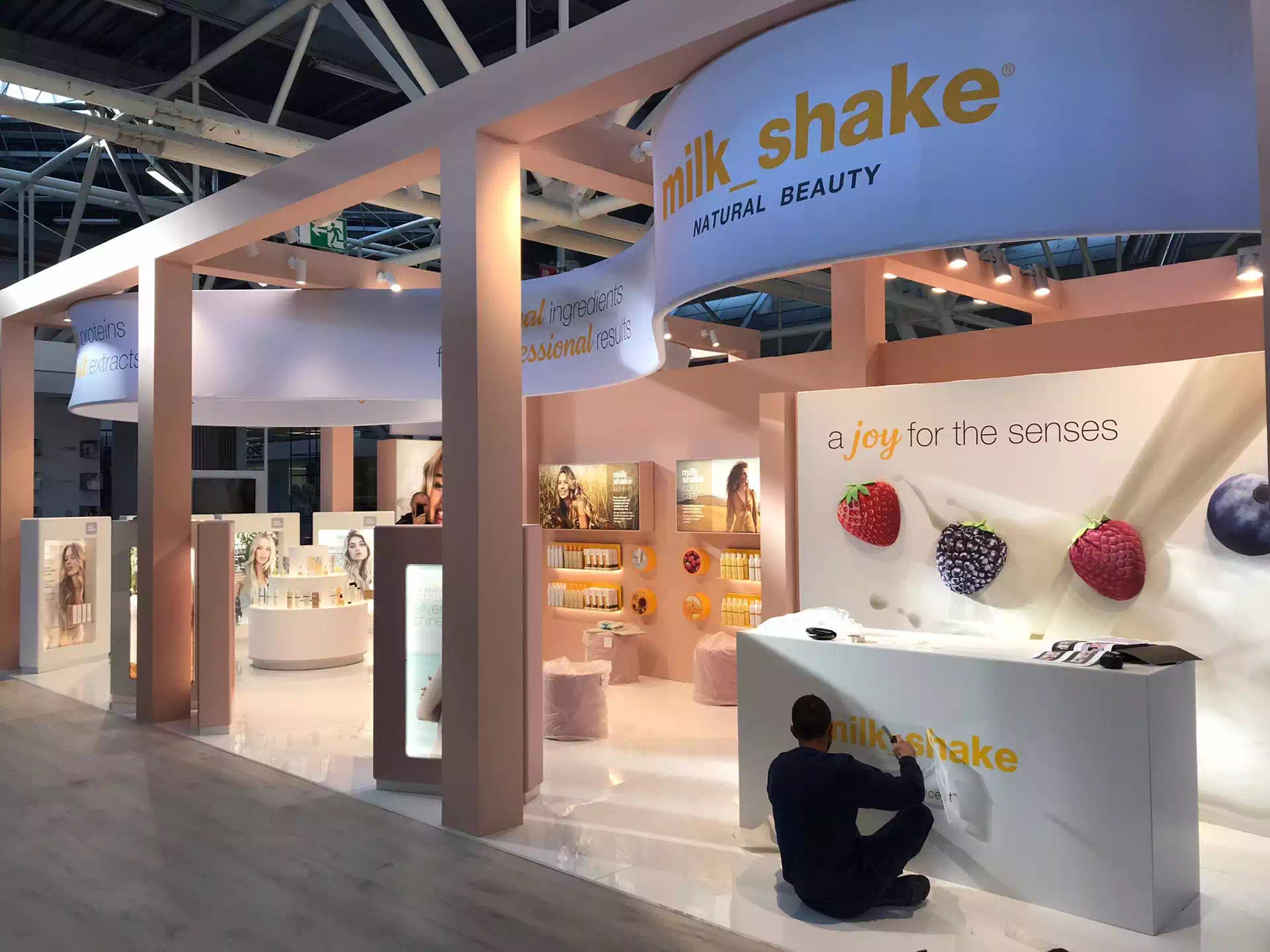 Govoni-Mobili-beautynova-milk-shake-2